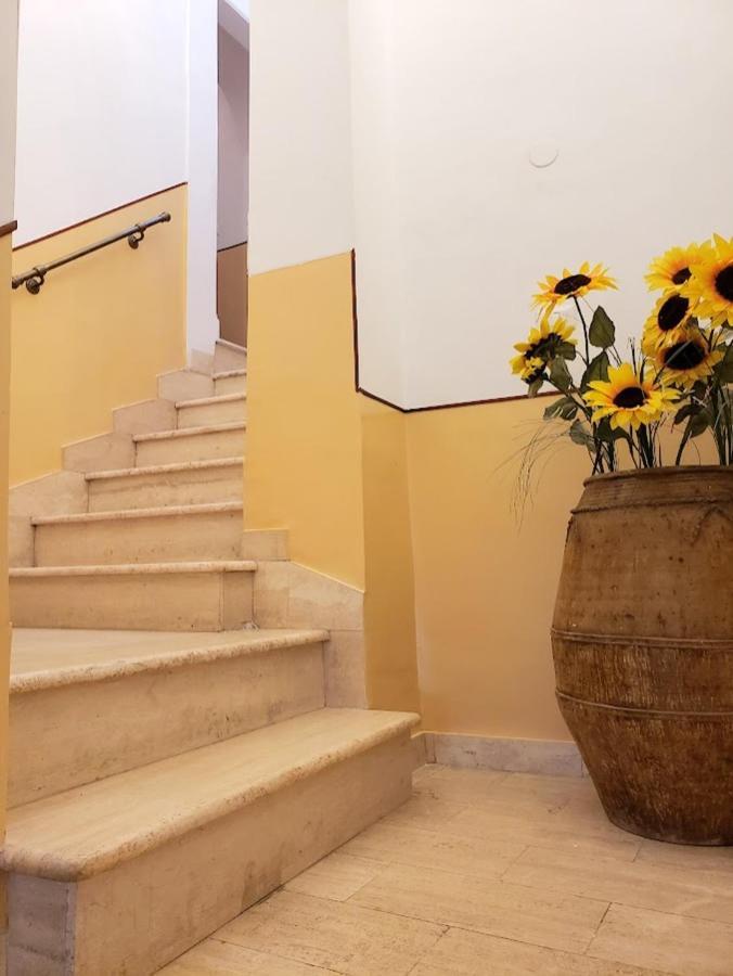 Apartament Dimora Maggi Al Corso - Affitti Brevi Italia Monte SantʼAngelo Zewnętrze zdjęcie