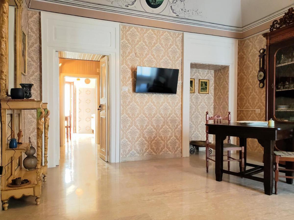 Apartament Dimora Maggi Al Corso - Affitti Brevi Italia Monte SantʼAngelo Zewnętrze zdjęcie